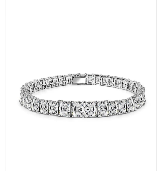 Moissanite tennis bracelet |Emerald Cut