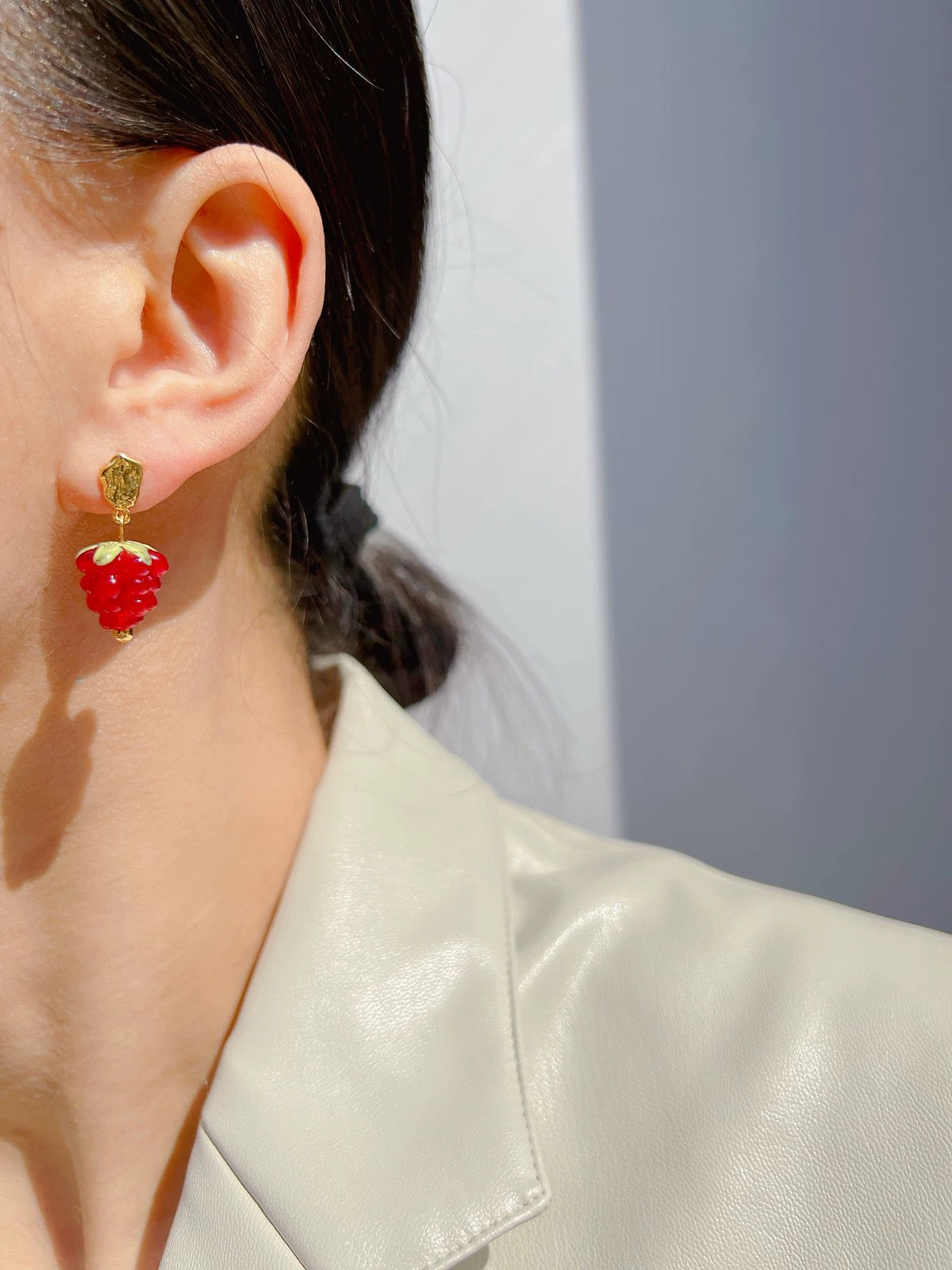 Raspberry earrings