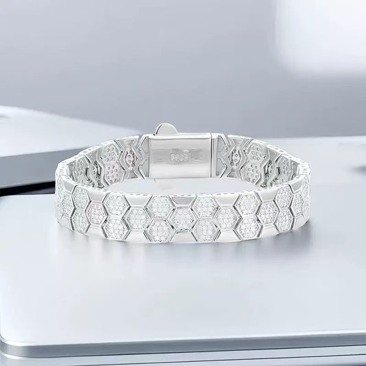 Design beehive  moissanite bracelet